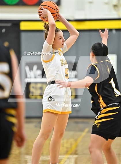 Thumbnail 2 in Thompson Valley vs Green Mountain photogallery.