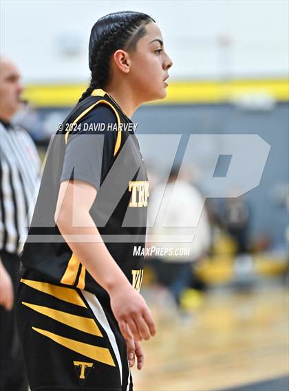 Thumbnail 3 in Thompson Valley vs Green Mountain photogallery.