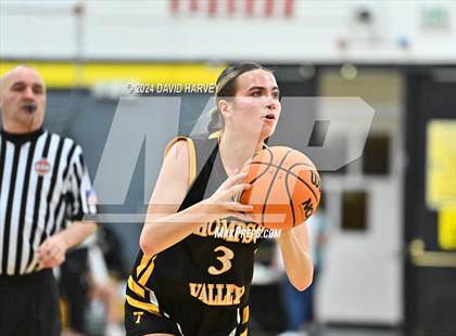 Thumbnail 1 in Thompson Valley vs Green Mountain photogallery.