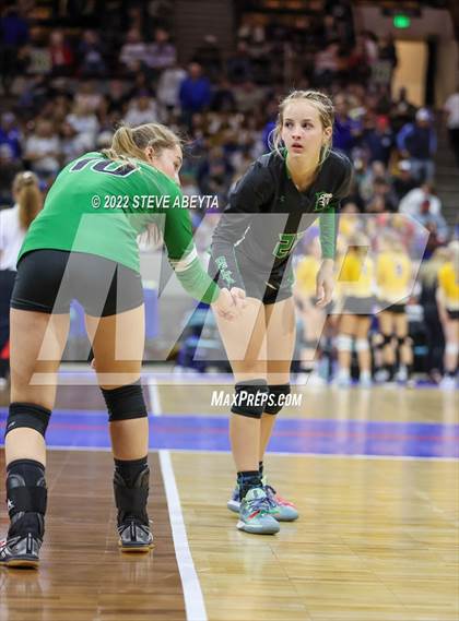 Thumbnail 3 in Denver Christian vs. Sanford (CHSAA 2A 1st Round) photogallery.