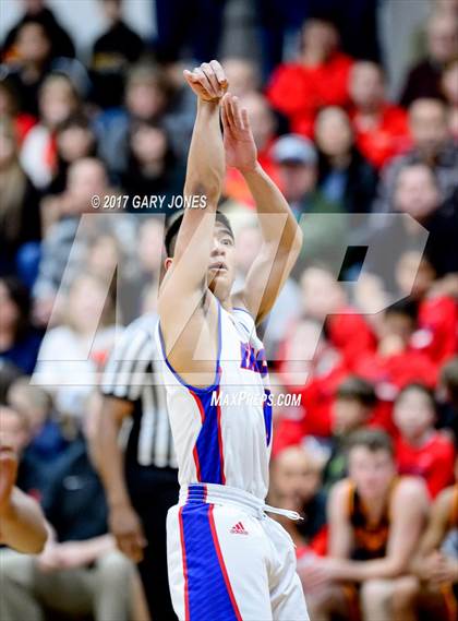 Thumbnail 3 in Jesuit @ Christian Brothers photogallery.