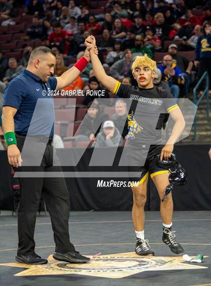 Thumbnail 3 in CIF State Championships (Day 1) photogallery.