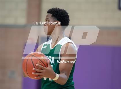 Thumbnail 3 in Murrieta Mesa vs. Westview photogallery.
