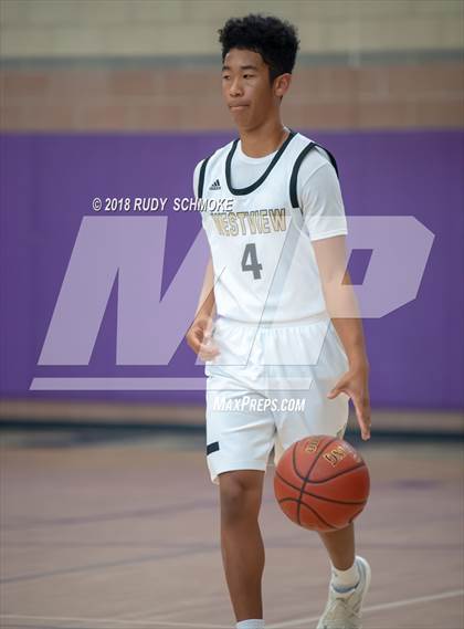 Thumbnail 3 in Murrieta Mesa vs. Westview photogallery.