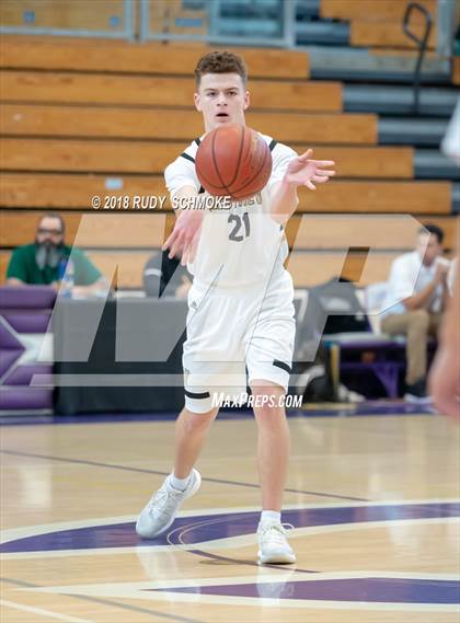 Thumbnail 3 in Murrieta Mesa vs. Westview photogallery.