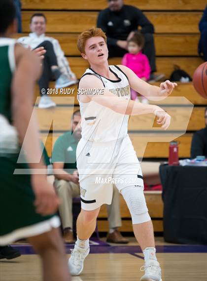 Thumbnail 3 in Murrieta Mesa vs. Westview photogallery.