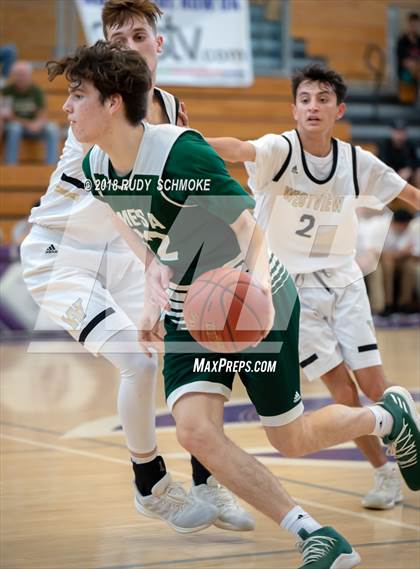 Thumbnail 2 in Murrieta Mesa vs. Westview photogallery.