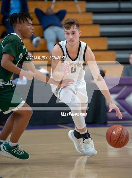 Thumbnail 3 in Murrieta Mesa vs. Westview photogallery.