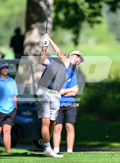 Thumbnail 2 in IHSAA Region 4 Muncie Central photogallery.