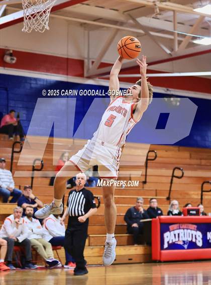 Thumbnail 2 in Dixon @ West Carteret photogallery.