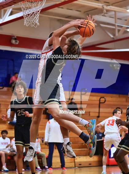 Thumbnail 2 in Dixon @ West Carteret photogallery.