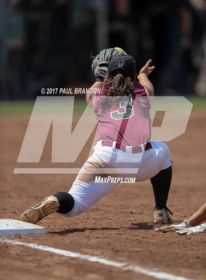Thumbnail 1 in Torrington vs. Joel Barlow (CIAC Class L Final) photogallery.