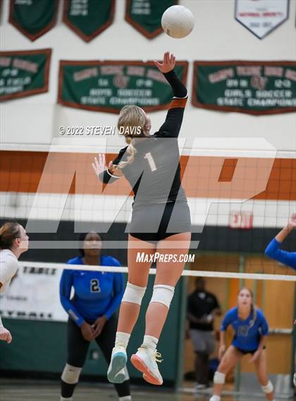 Thumbnail 1 in Canyon View @ Campo Verde photogallery.