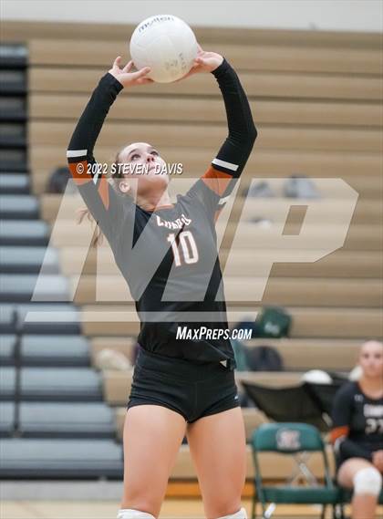 Thumbnail 1 in Canyon View @ Campo Verde photogallery.