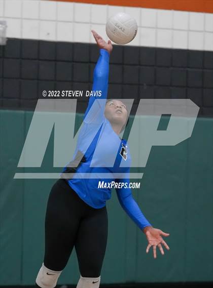 Thumbnail 3 in Canyon View @ Campo Verde photogallery.