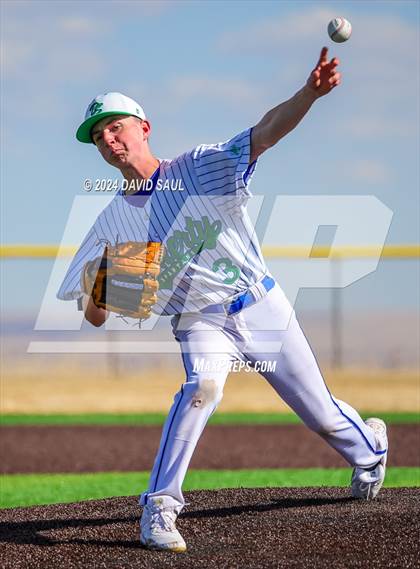 Thumbnail 2 in Doherty @ Falcon photogallery.