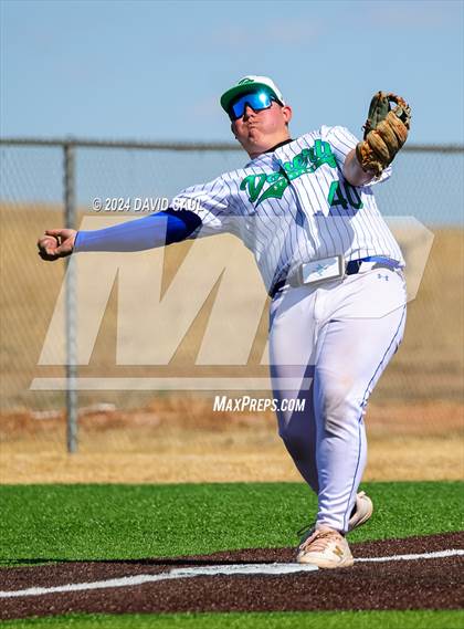 Thumbnail 3 in Doherty @ Falcon photogallery.