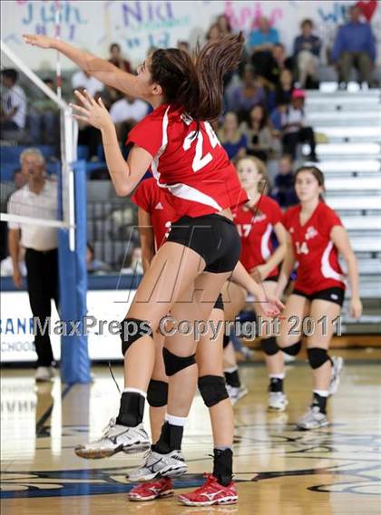 Thumbnail 2 in Burroughs @ Burbank (Senior Night) photogallery.