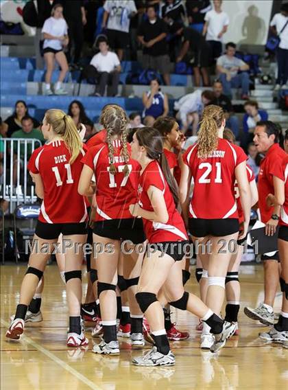 Thumbnail 3 in Burroughs @ Burbank (Senior Night) photogallery.