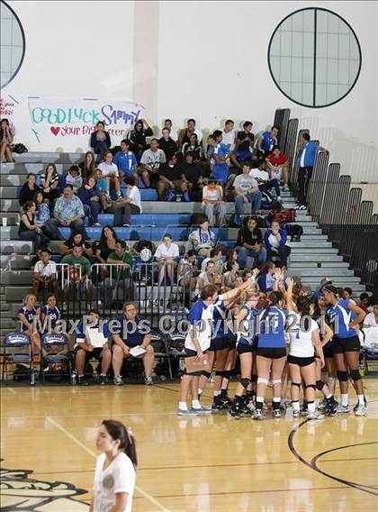 Thumbnail 2 in Burroughs @ Burbank (Senior Night) photogallery.