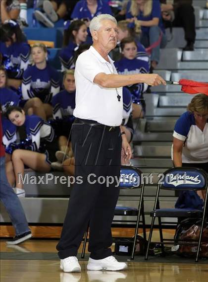 Thumbnail 2 in Burroughs @ Burbank (Senior Night) photogallery.