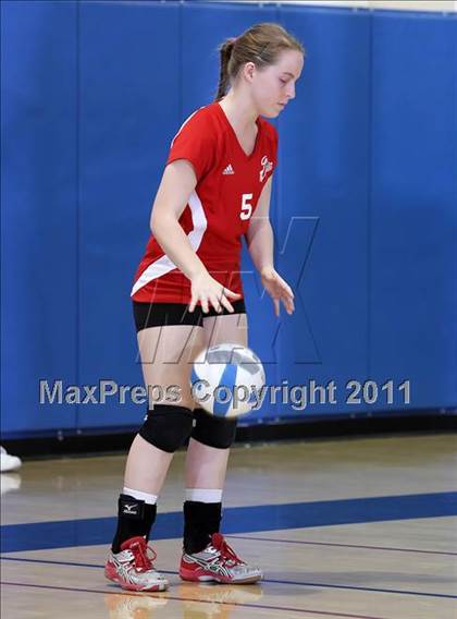 Thumbnail 2 in Burroughs @ Burbank (Senior Night) photogallery.
