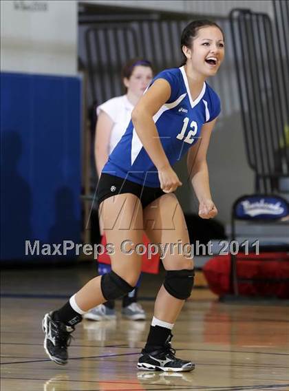 Thumbnail 2 in Burroughs @ Burbank (Senior Night) photogallery.