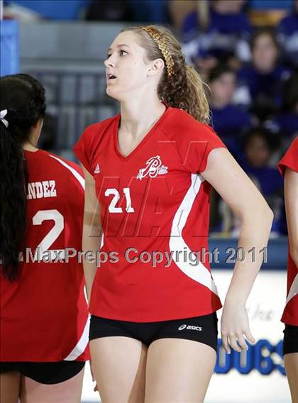 Thumbnail 2 in Burroughs @ Burbank (Senior Night) photogallery.
