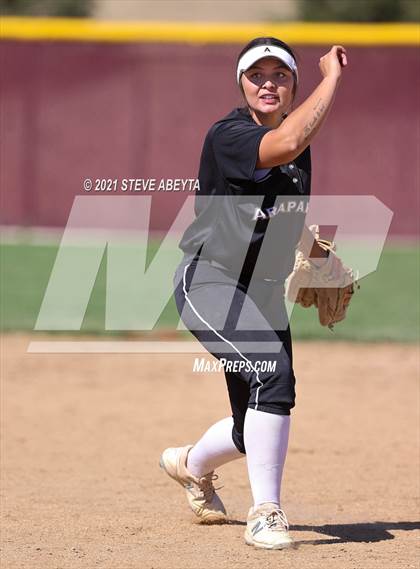 Thumbnail 3 in Arapahoe @ Cherokee Trail photogallery.