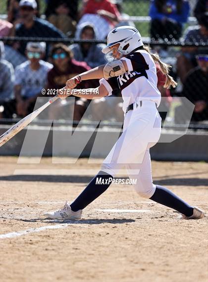 Thumbnail 3 in Arapahoe @ Cherokee Trail photogallery.