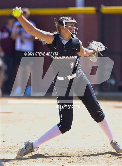 Thumbnail 3 in Arapahoe @ Cherokee Trail photogallery.