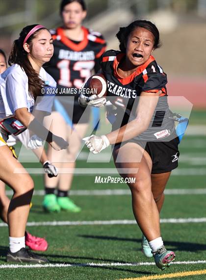 Thumbnail 2 in San Mateo vs. Hillsdale (Mills HS) photogallery.