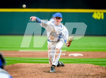 Thumbnail 2 in Auburn Riverside vs. Sedro-Woolley photogallery.