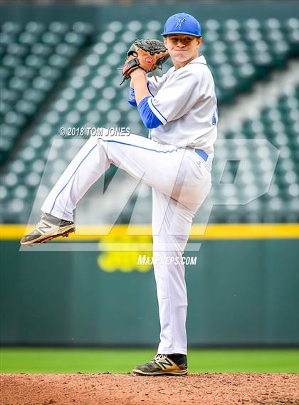 Thumbnail 2 in Auburn Riverside vs. Sedro-Woolley photogallery.
