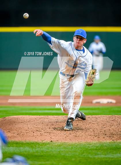 Thumbnail 2 in Auburn Riverside vs. Sedro-Woolley photogallery.