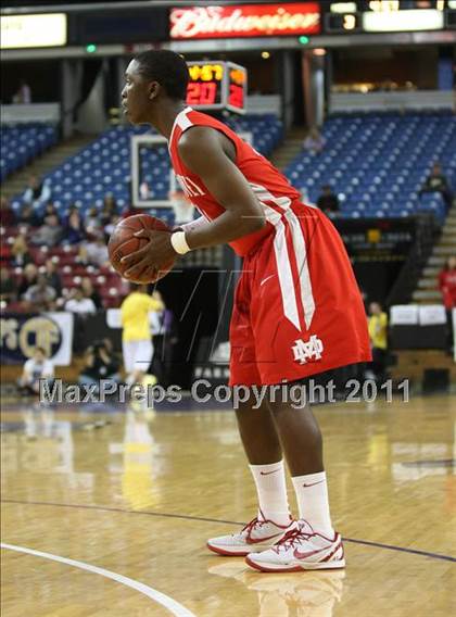 Thumbnail 1 in Mater Dei vs. De La Salle (CIF State D1 Final) photogallery.
