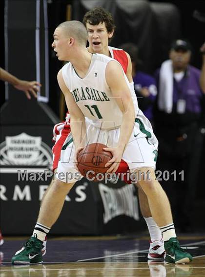 Thumbnail 1 in Mater Dei vs. De La Salle (CIF State D1 Final) photogallery.