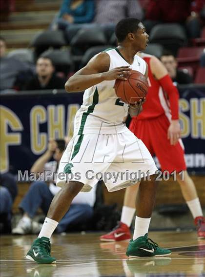 Thumbnail 1 in Mater Dei vs. De La Salle (CIF State D1 Final) photogallery.