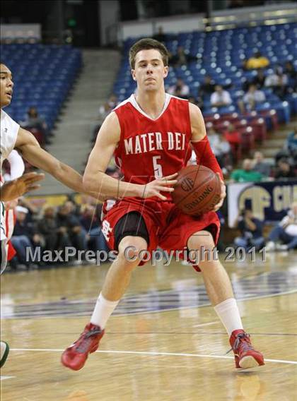Thumbnail 3 in Mater Dei vs. De La Salle (CIF State D1 Final) photogallery.