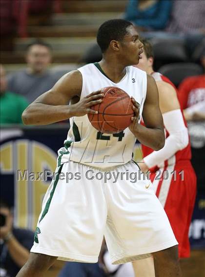 Thumbnail 3 in Mater Dei vs. De La Salle (CIF State D1 Final) photogallery.