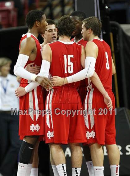 Thumbnail 1 in Mater Dei vs. De La Salle (CIF State D1 Final) photogallery.