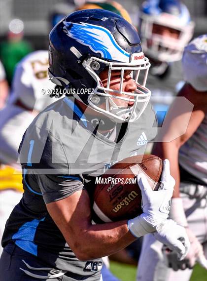 Thumbnail 2 in San Ramon Valley vs. Granite Hills (CIF DIV 2A State Championship Final)  photogallery.