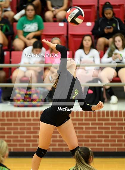 Thumbnail 2 in Dublin @ Mineral Wells photogallery.