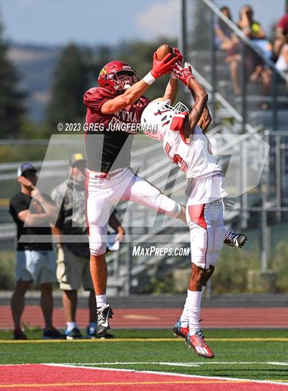 Thumbnail 3 in Cardinal Newman @ Montgomery (scrimmage) photogallery.