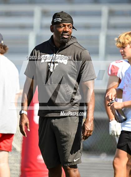 Thumbnail 3 in Cardinal Newman @ Montgomery (scrimmage) photogallery.
