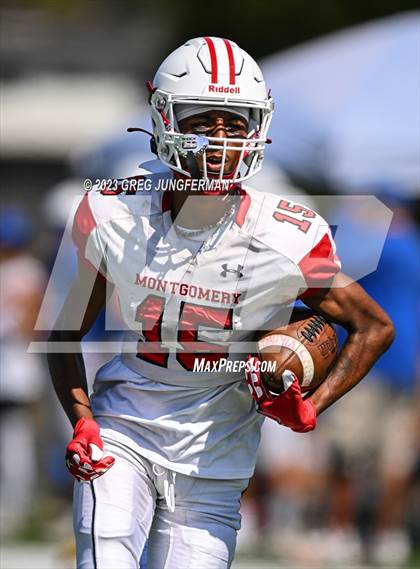 Thumbnail 3 in Cardinal Newman @ Montgomery (scrimmage) photogallery.