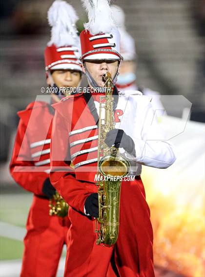 Thumbnail 2 in Pottsboro vs. White Oak (UIL 3A D1 Bi-District) photogallery.