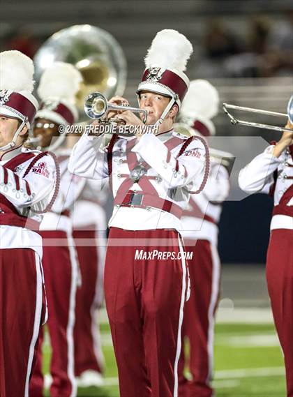 Thumbnail 3 in Pottsboro vs. White Oak (UIL 3A D1 Bi-District) photogallery.