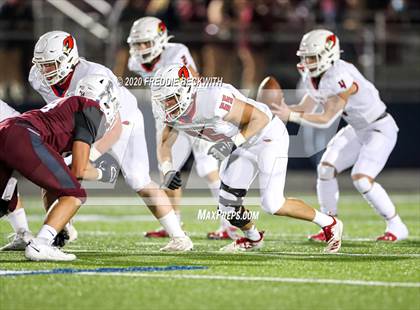 Thumbnail 3 in Pottsboro vs. White Oak (UIL 3A D1 Bi-District) photogallery.