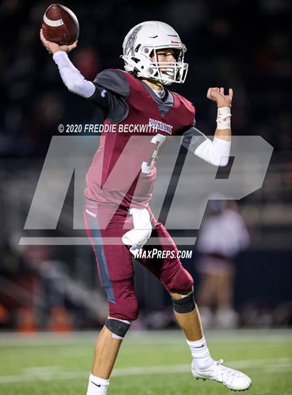 Thumbnail 2 in Pottsboro vs. White Oak (UIL 3A D1 Bi-District) photogallery.